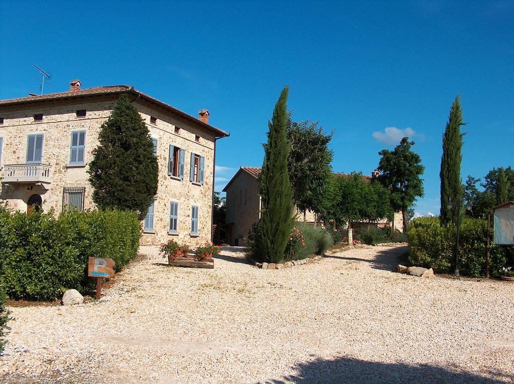 בית הארחה Casole dʼElsa 	Borgo Il Villino מראה חיצוני תמונה