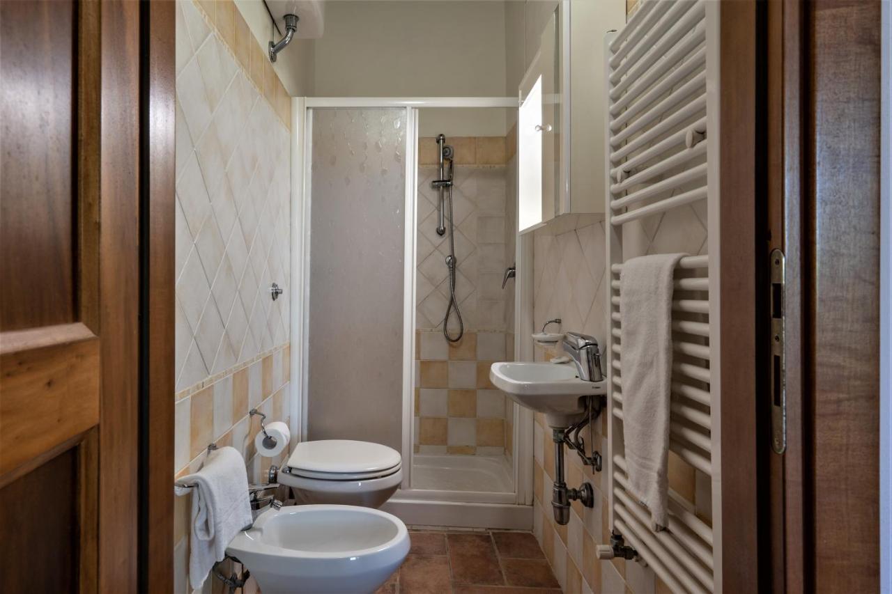 בית הארחה Casole dʼElsa 	Borgo Il Villino מראה חיצוני תמונה