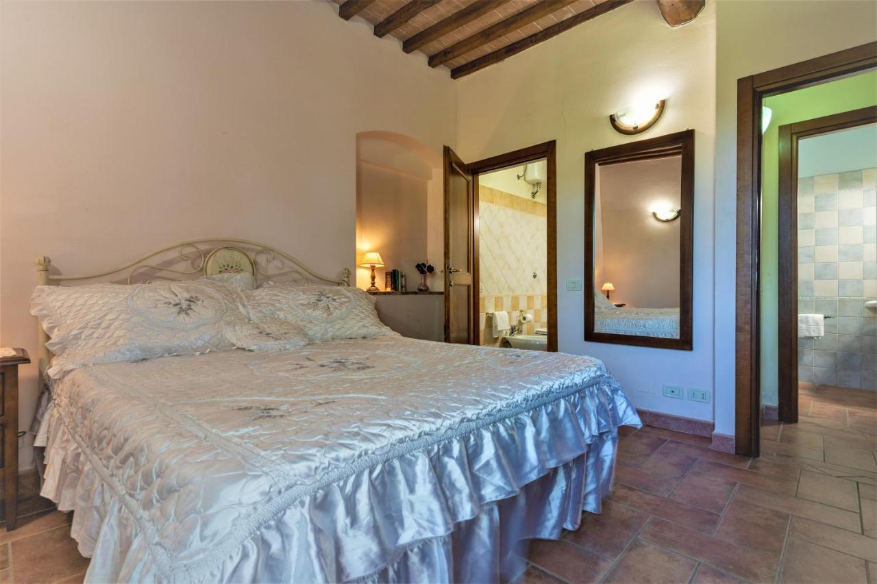בית הארחה Casole dʼElsa 	Borgo Il Villino מראה חיצוני תמונה