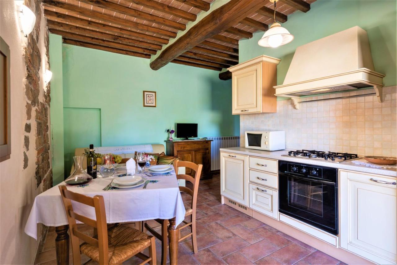 בית הארחה Casole dʼElsa 	Borgo Il Villino מראה חיצוני תמונה